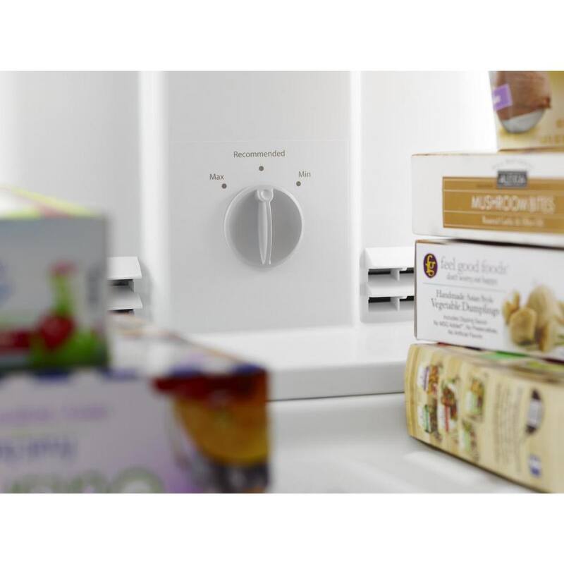 Black Top Freezer Refrigerator D915880