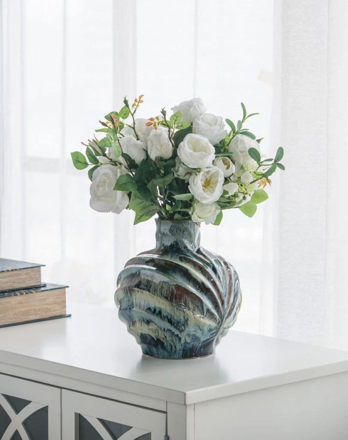 Glazed Curved Ceramic Accent Vase 11" I912737