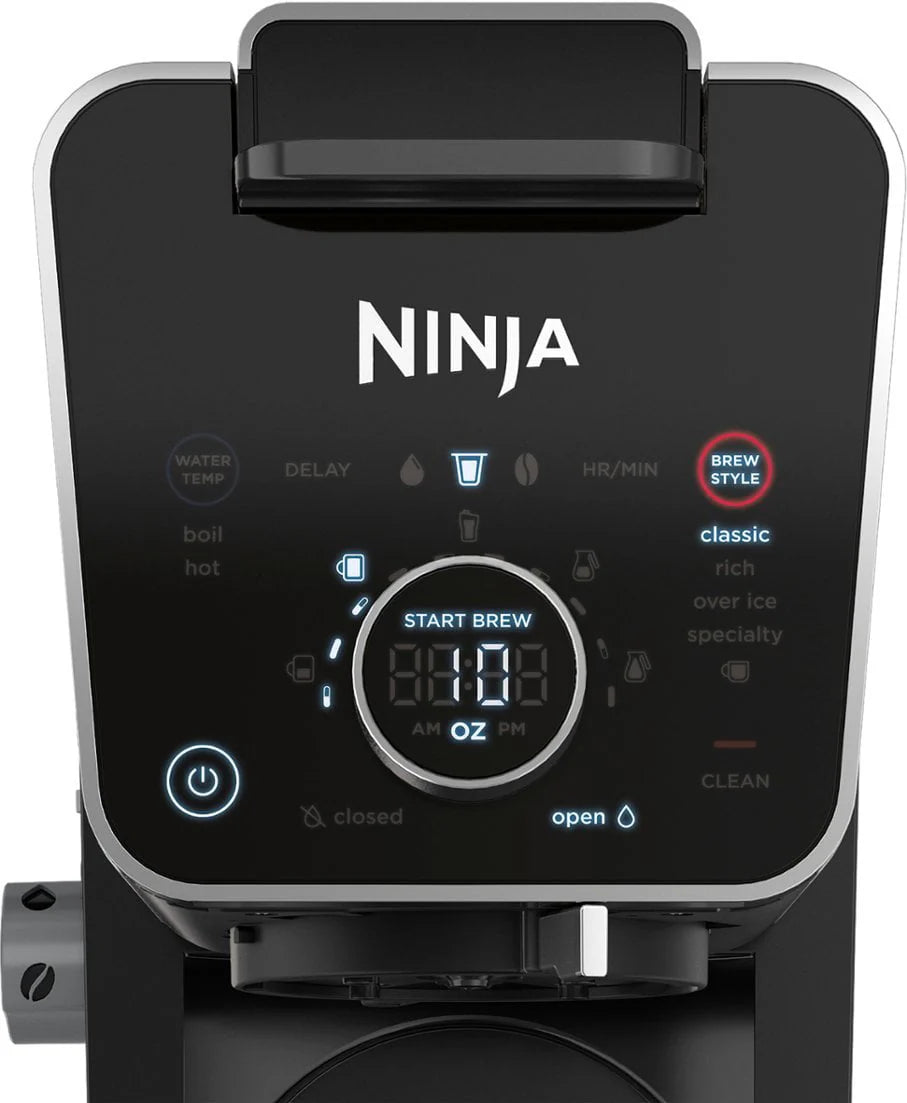 Hot & Iced Coffee Maker E840759